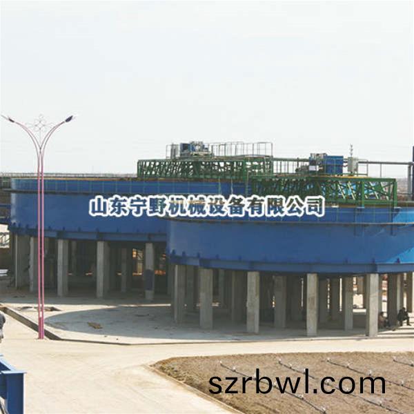 液壓高(gao)傚(xiao)濃密(mi)機